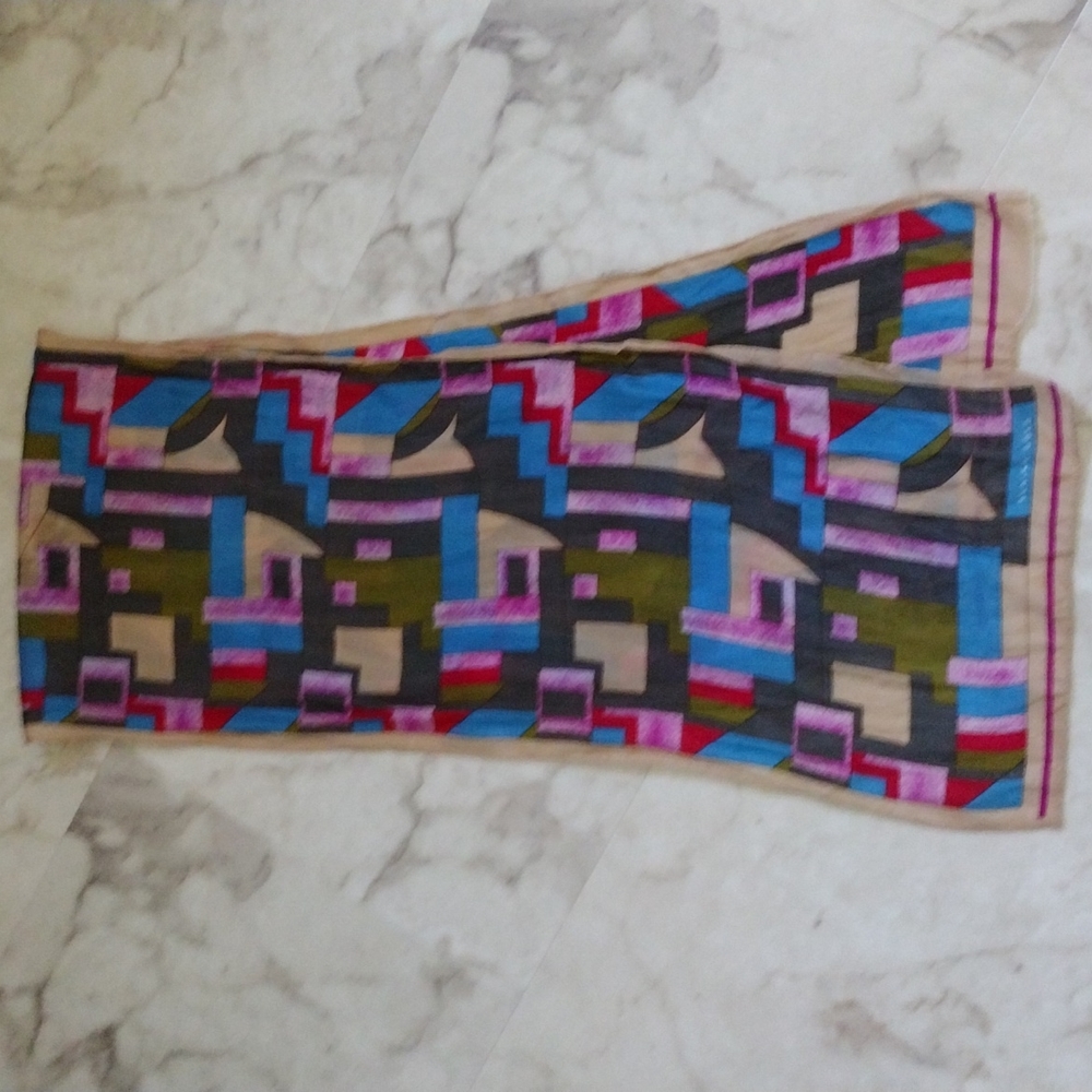 Elaine Gold scarf.